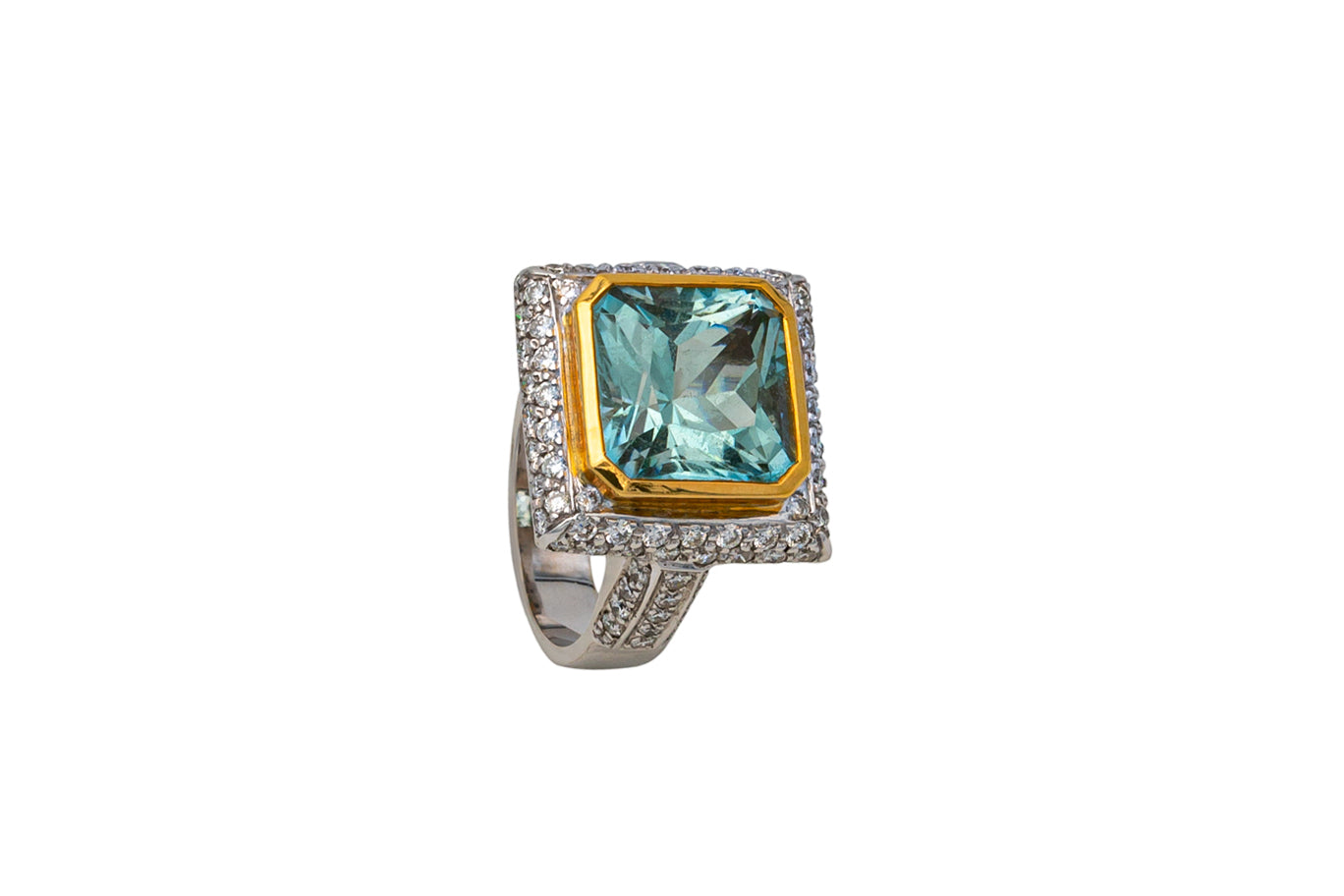 Cocktail Ring Weissgold mit Aquamarin